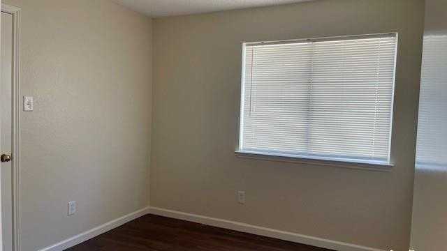 8312 Auburn Dr - Photo 2 of 12