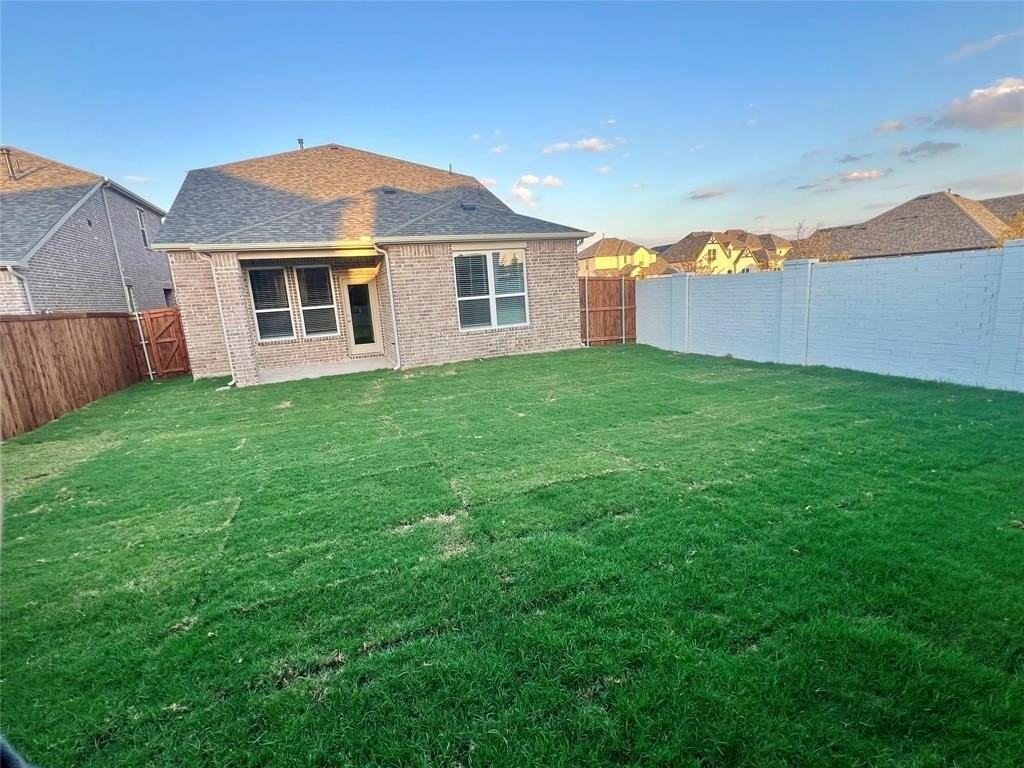 701 Portina Drive - Photo 6 of 10