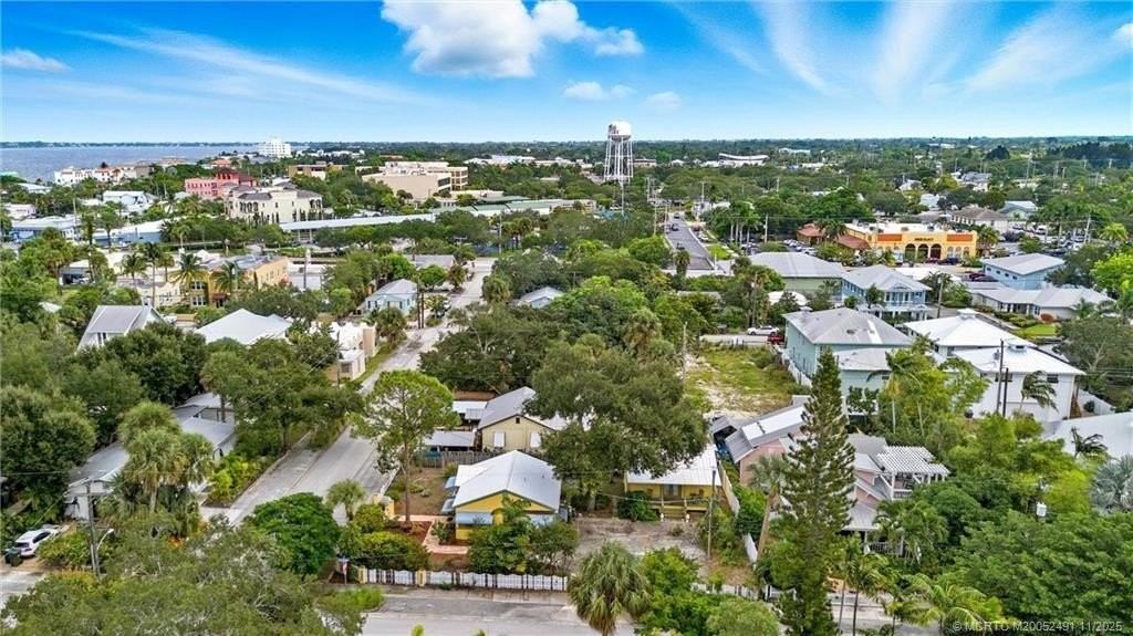 120 Sw 5th St - Photo 4 of 35