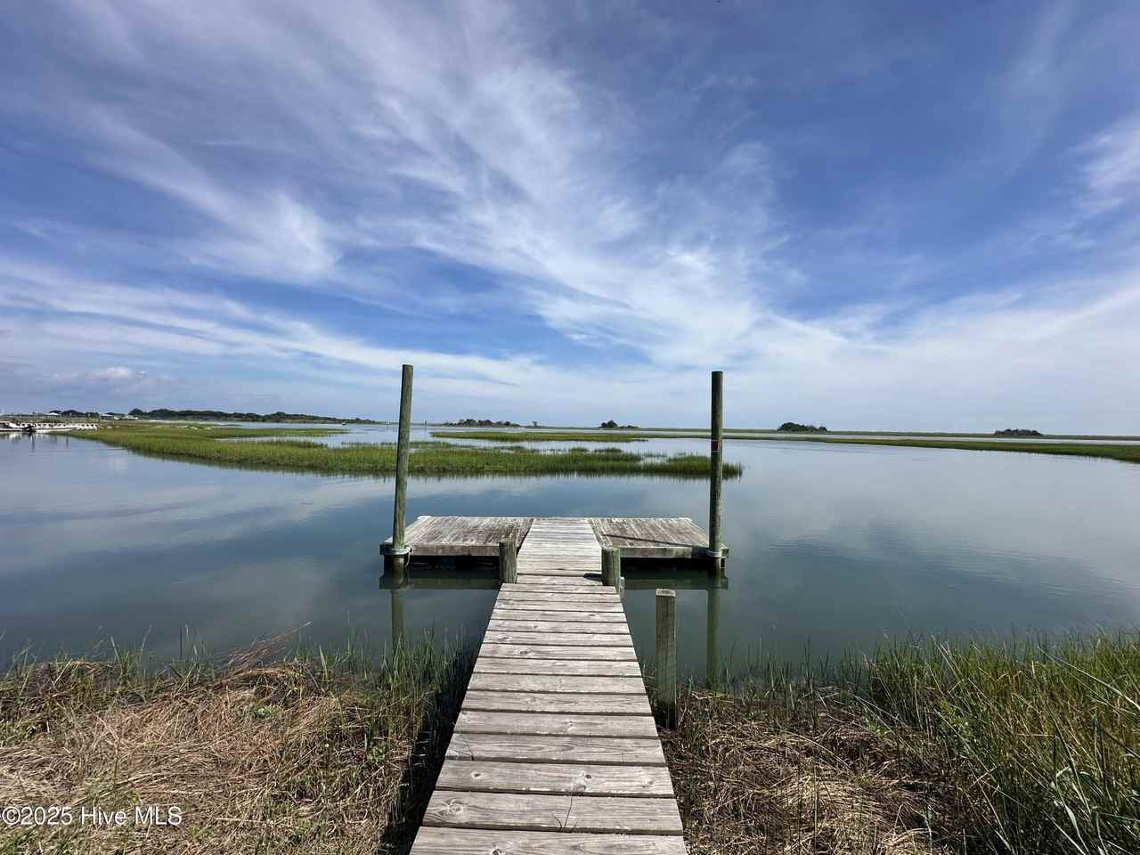 106 Broadview Ln - Photo 2 of 26