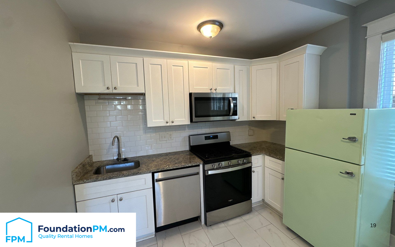 1756 Lawrence Ave #A - Photo 6 of 9