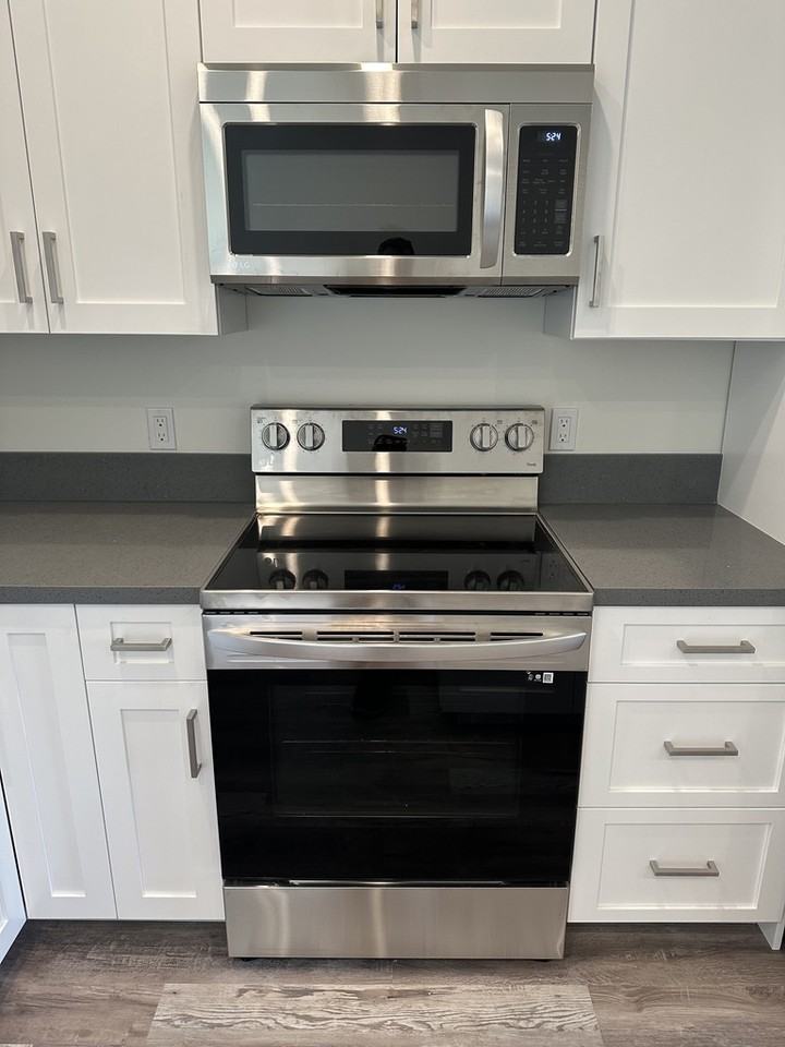 4684 Craigie Street - Photo 4 of 15