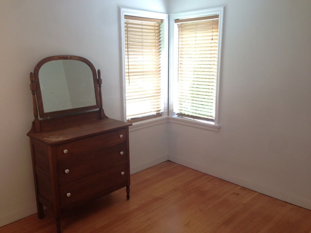 East 8th Avenue - Photo 6 of 9