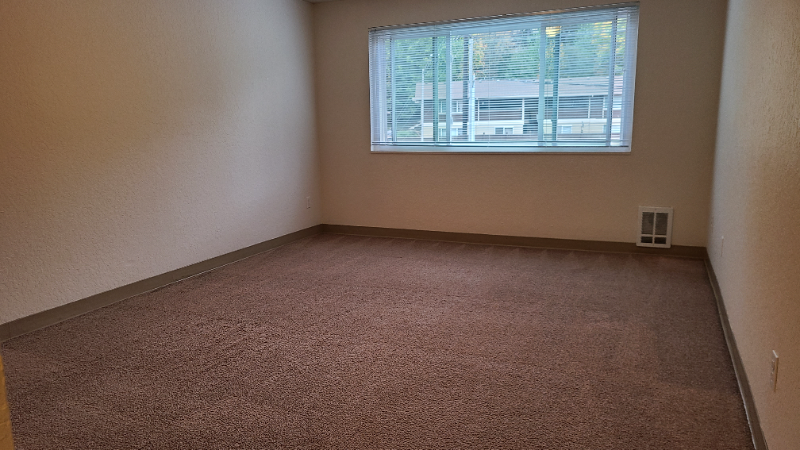 1625 S Kent Des Moines Rd #30