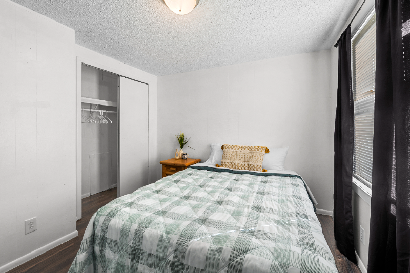 275 Sw #A - Photo 3 of 18