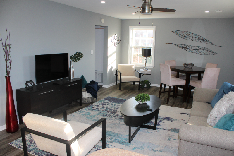 2110 38th St Se #301 - Photo 2 of 16