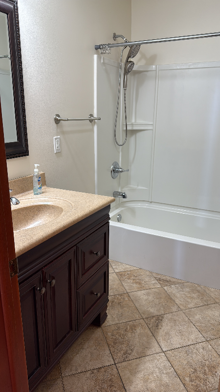 532 Bays View Rd - Photo 6 of 20