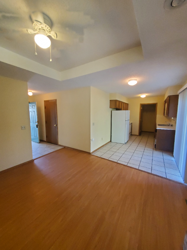 5671 S Franklin Ave - Photo 3 of 12