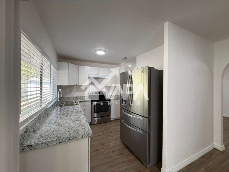 5507 Prairie Flower Drive - Photo 6 of 18