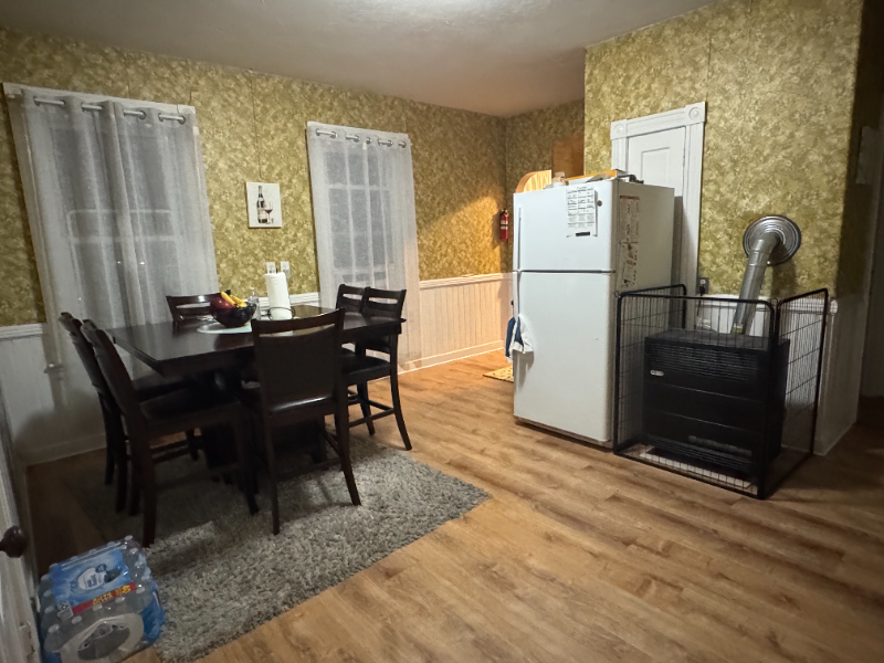 11 Pattison St #2 - Photo 2 of 7