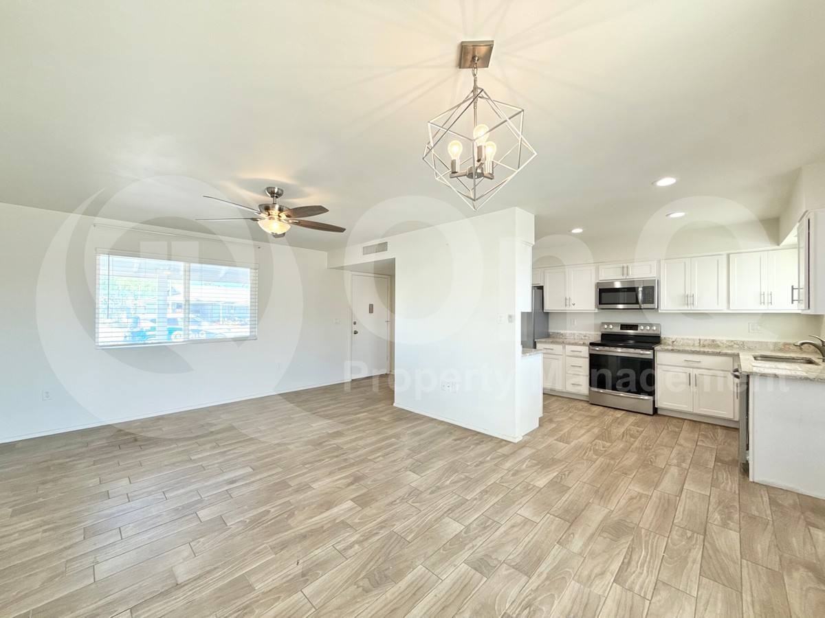 10247 West El Dorado Drive - Photo 2 of 10