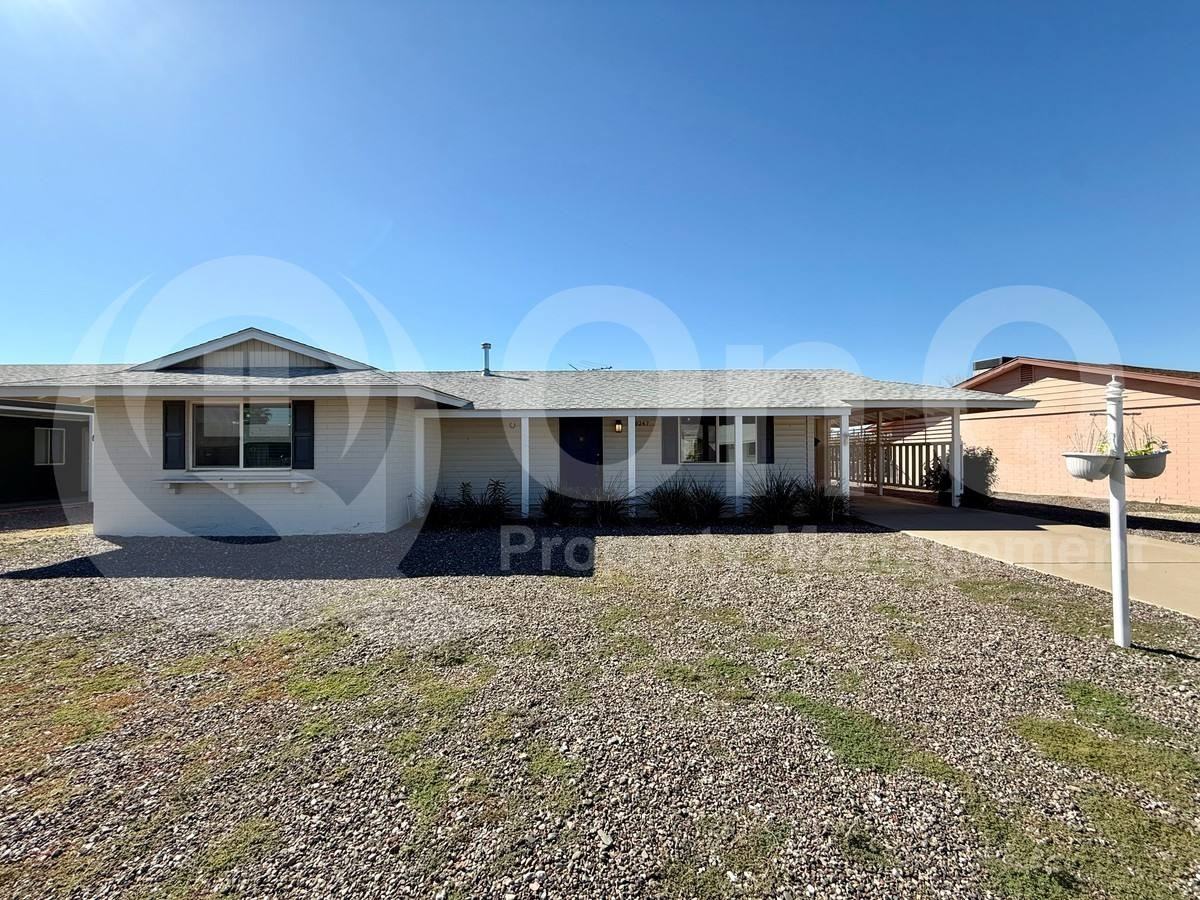 10247 West El Dorado Drive - Photo 3 of 10