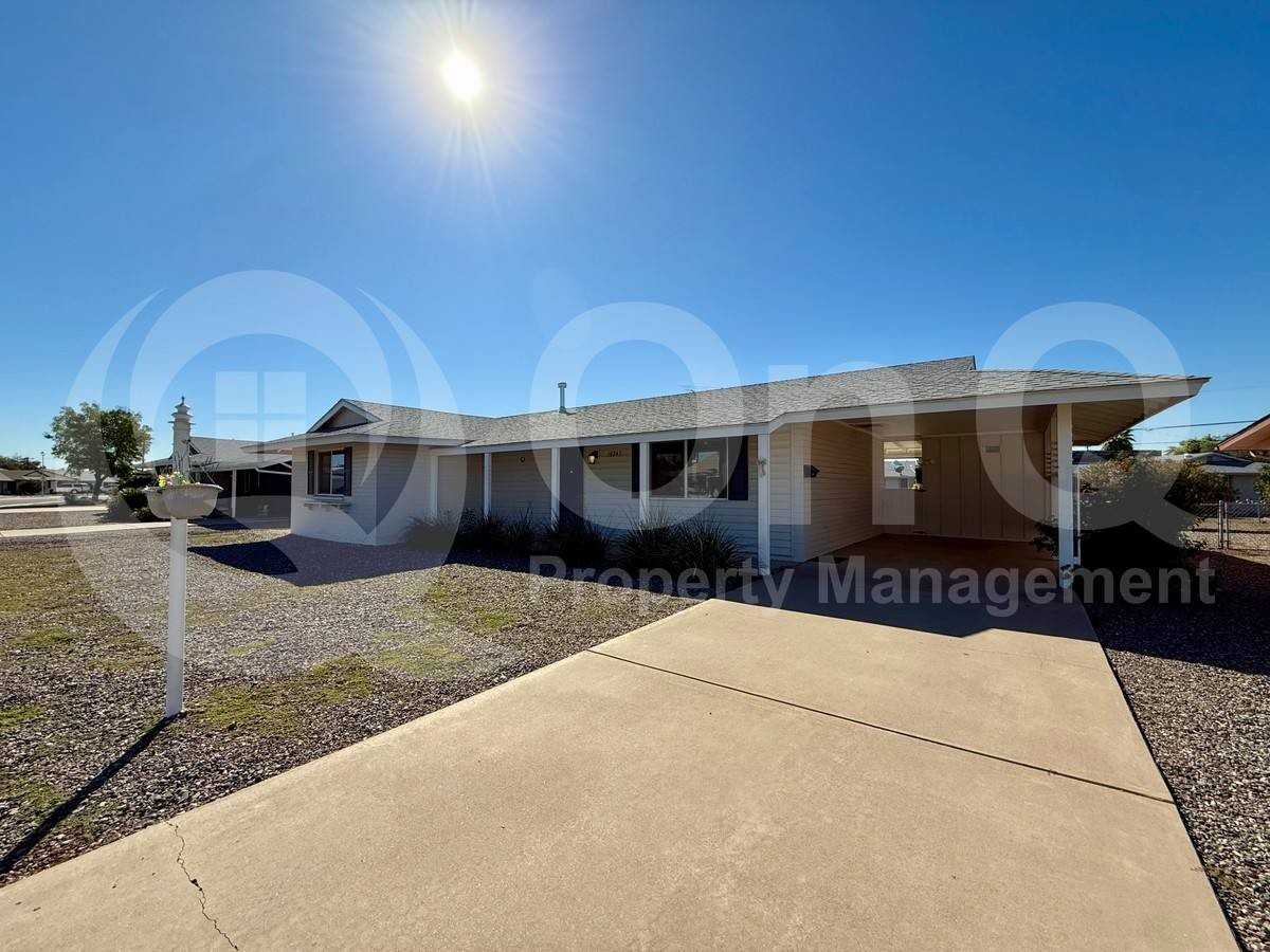 10247 West El Dorado Drive - Photo 4 of 10