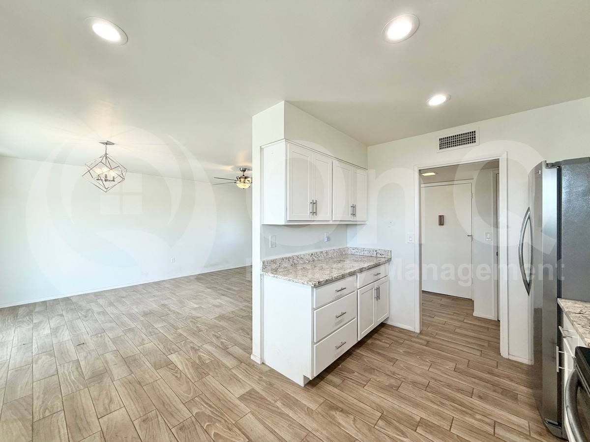 10247 West El Dorado Drive - Photo 7 of 10