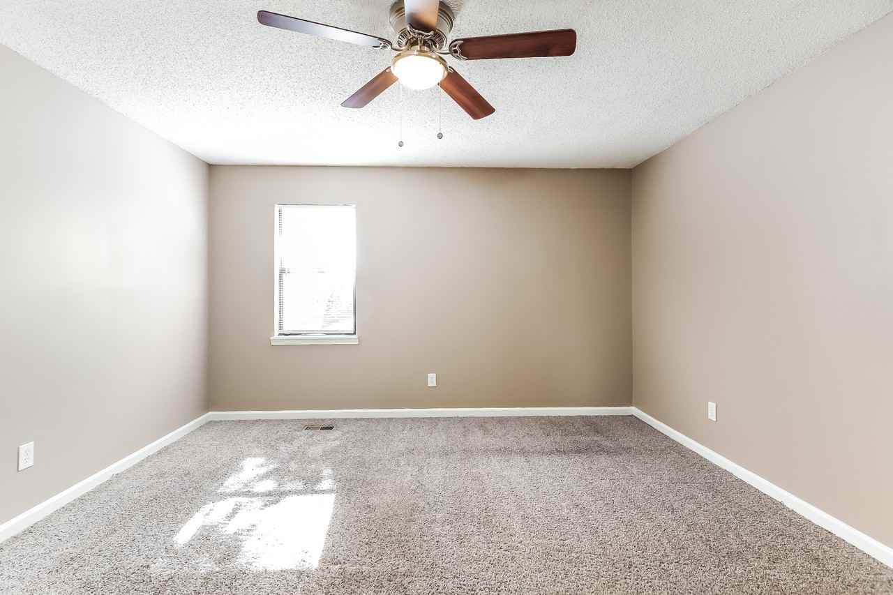 4320 Patty Ln - Photo 7 of 15