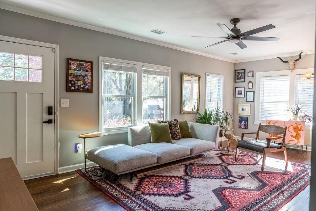 607 Quillian Ave - Photo 4 of 18