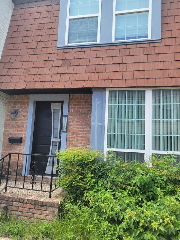 376 N Post Oak Ln - Photo 6 of 6