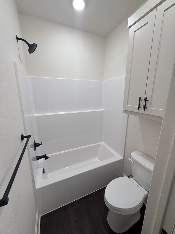 616 Oak Street - Photo 7 of 24