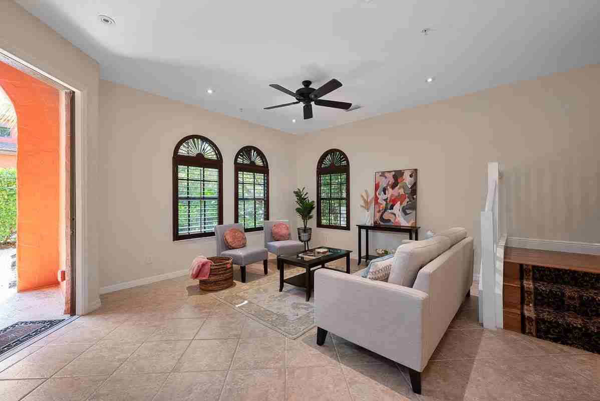 8945 Malibu St ##206 - Photo 6 of 7