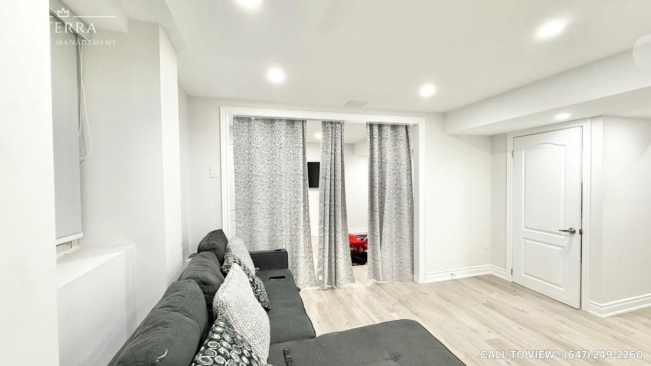 4082 Channing Crescent - Photo 2 of 14