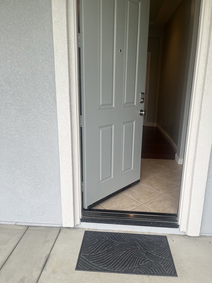 8418 Lourenco Lane #D - Photo 3 of 18