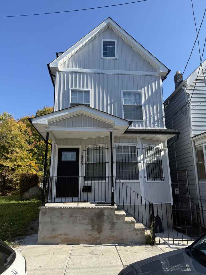 342 South 20th Street - Photo 3 of 28