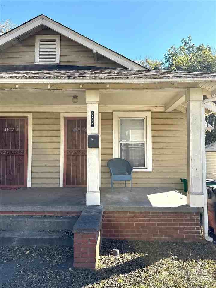 904 Harrill Street - Photo 2 of 11