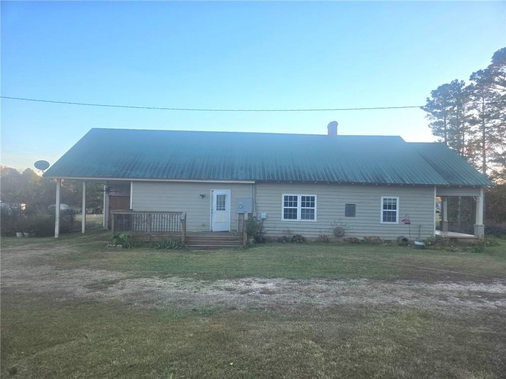 1051 1051 Gage Drive - Photo 3 of 23