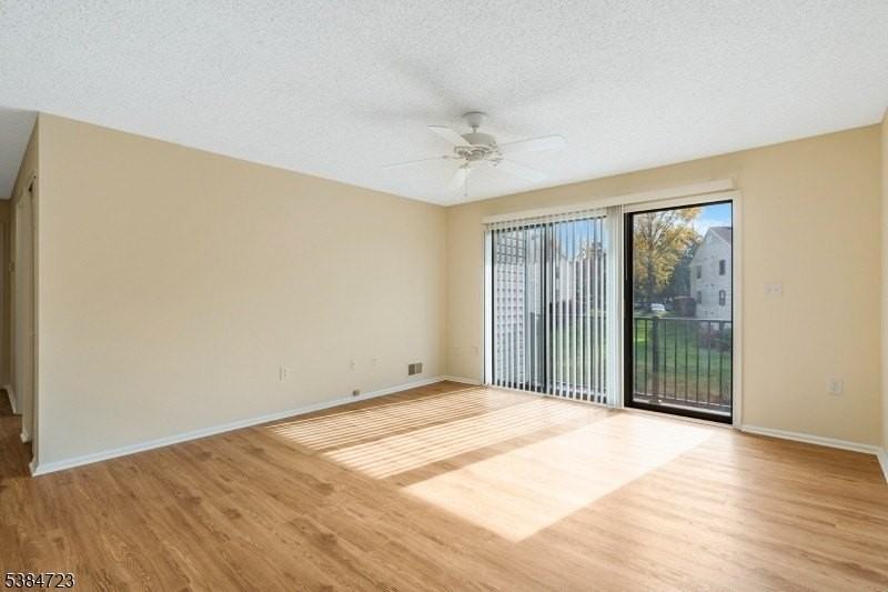 86 Baldwin Court - Photo 4 of 24