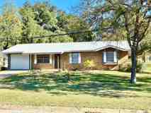 901 Avenue E - Photo 1 of 1