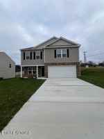 featured image of 305 Aspen Dr