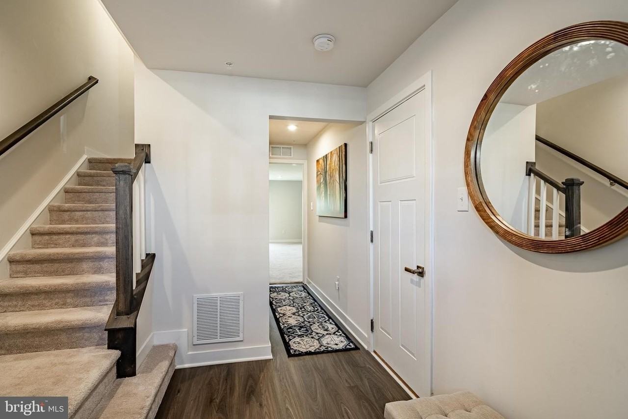 74 Glory Maple Ln - Photo 7 of 32