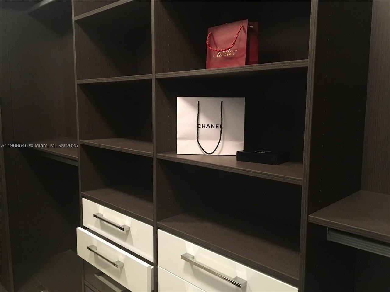 21055 Ne 37th Ave #2202 - Photo 4 of 28