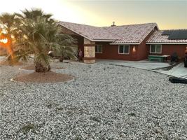 featured image of Mesquite St