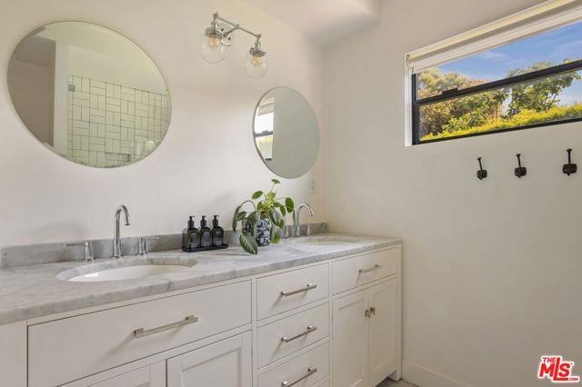 2611 Range Road - Photo 3 of 8