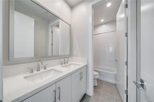 featured image of 716 Olivier Dr