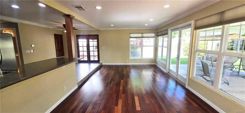 1400 Post Rd - Photo 2 of 8