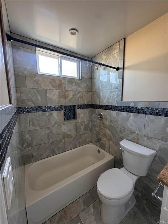 3533 W 109th St #1-2 - Photo 5 of 8