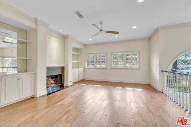 2202 The Ter - Photo 2 of 8