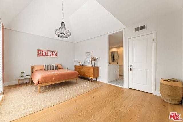 4608 Glencoe Ave #5 - Photo 2 of 8