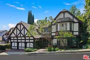 featured image of 10134 Baywood Ct