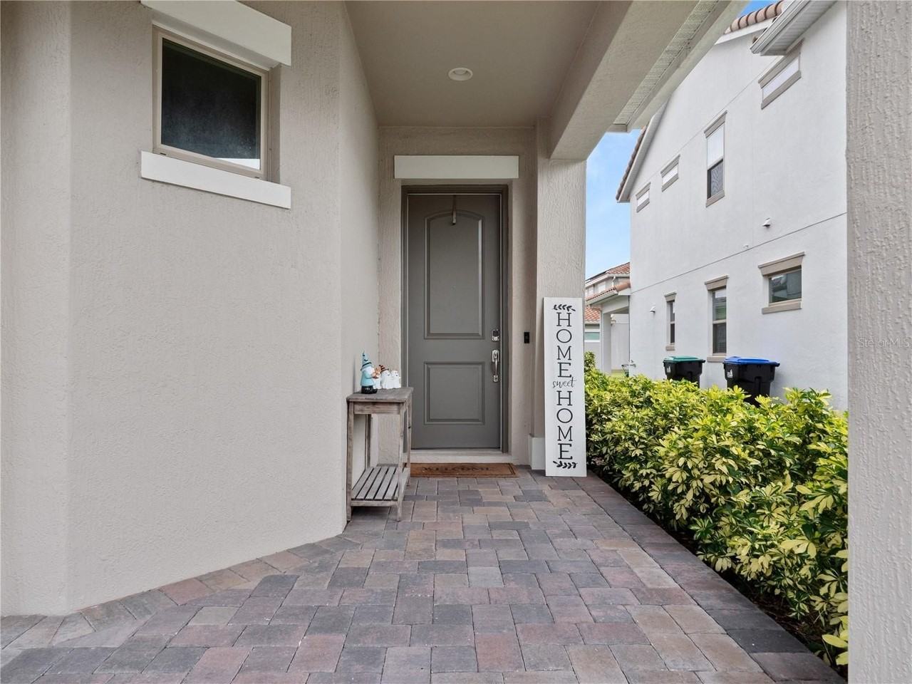 13494 Abberwick Dr - Photo 5 of 50