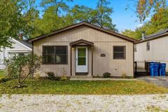 37446 E Park Ln - Photo 1 of 1