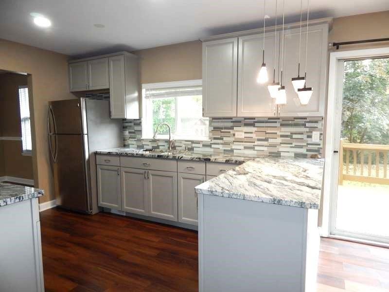 1216 Calico Ave - Photo 6 of 16