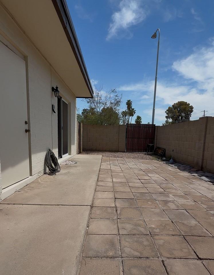 South Country Club Way - Photo 3 of 4