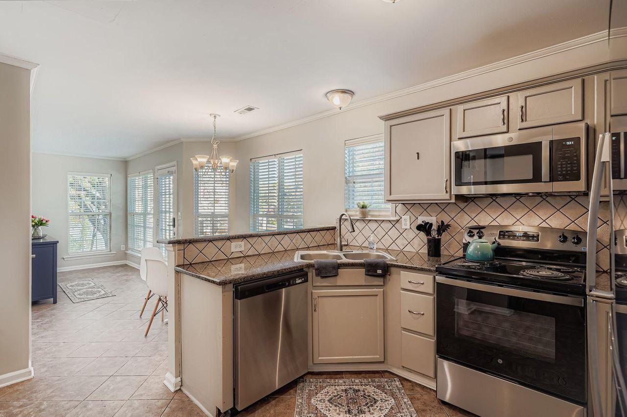 Osage Cir - Photo 6 of 12