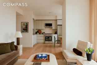 2035 5th Ave #21K - Photo 1 of 1