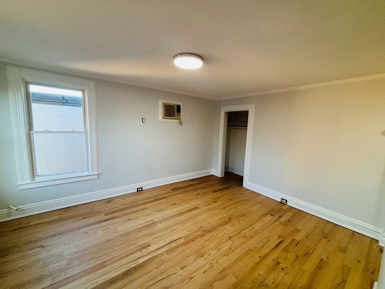 Glen Head Rd - Photo 2 of 12