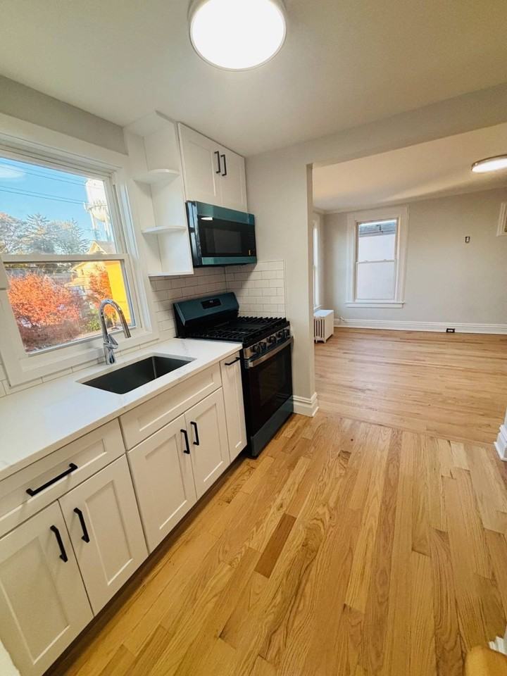 Glen Head Rd - Photo 3 of 12