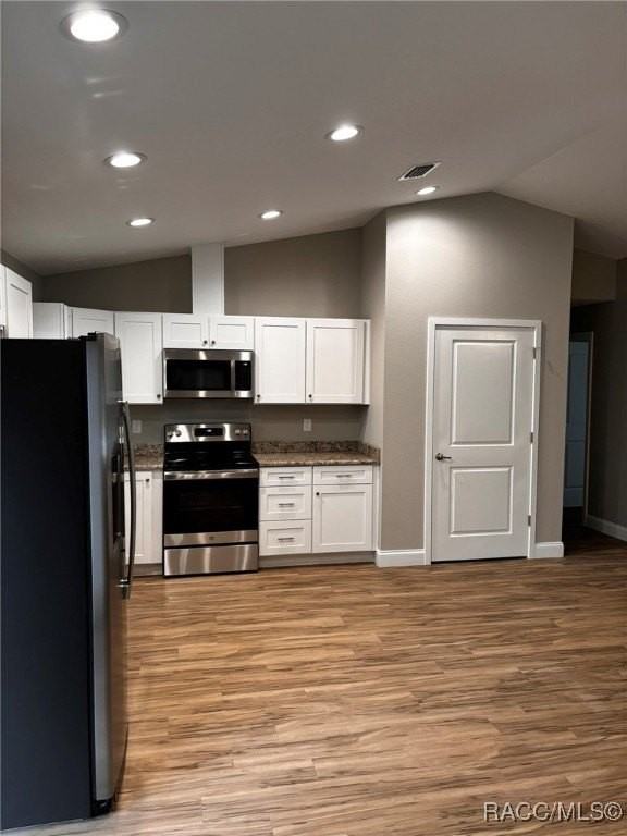 2418 County Road 451 - Photo 5 of 23